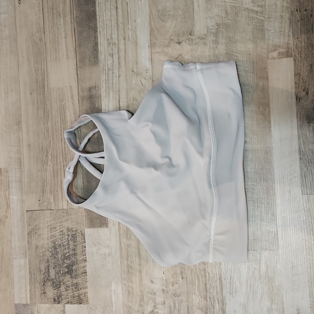 Lululemon high neck energy bra *ribbed